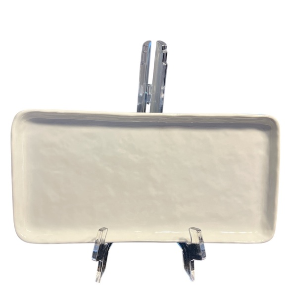 Crate & Barrel vanity-kitchen tray freeform rim ripples in the light Porcelain - Picture 2 of 8